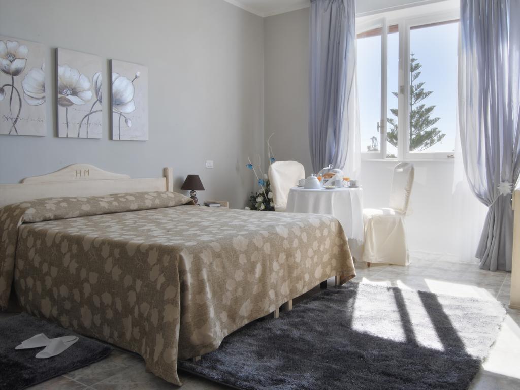 Hotel Mediterraneo 로첼라 이오니카 객실 사진